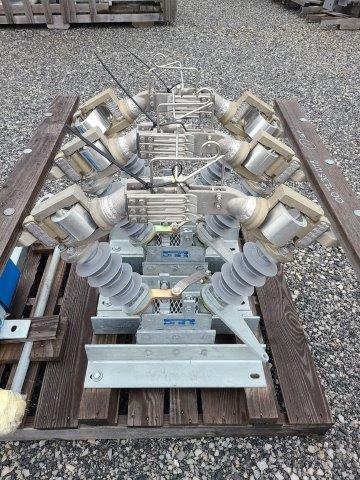 Royal Switchgear Center Break Switch