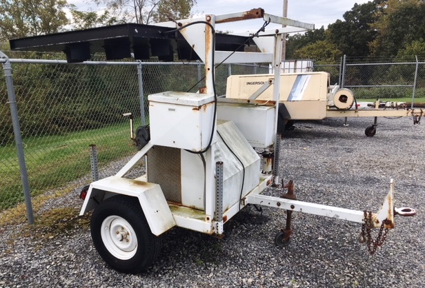 1985 Protection Services Traffic Control Flashing Arrow Trailer (910082)