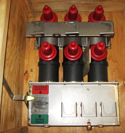 Elastimold Model 66 ~ Submersible 3 Phase Molded Vacuum Switch 27kv (6185)