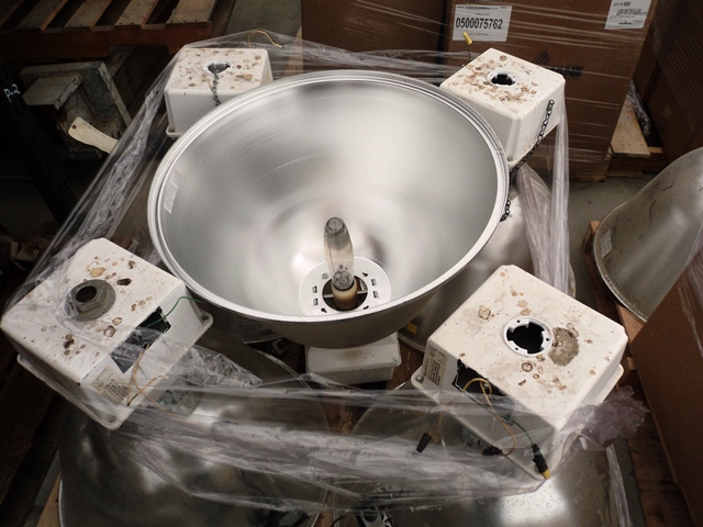 Day Brite 400W HPS Light Fixtures  Qty 10
