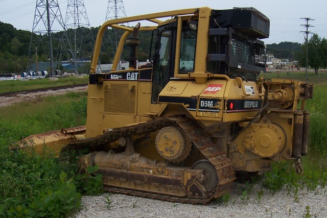 03 CAT D5M Dozer with Rear Winch (970262)
