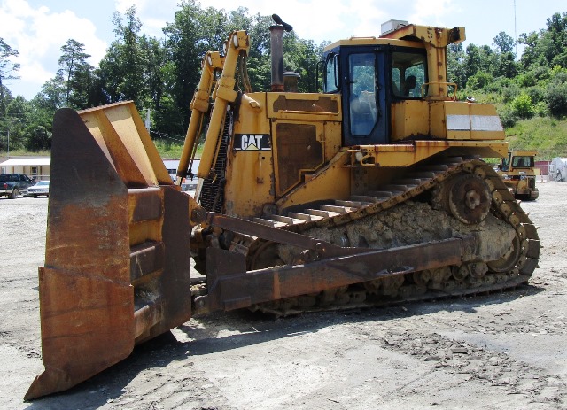 2004 Caterpillar D9R Crawler Tractor w/ Coal Blade (970323)