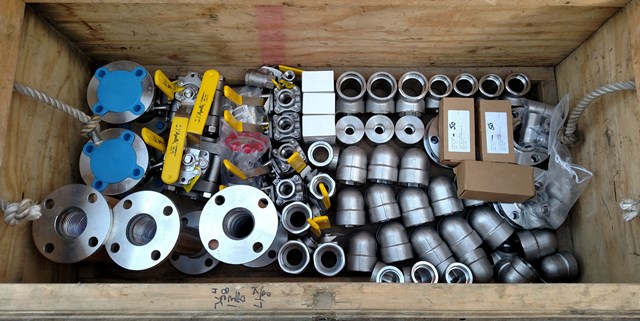 Stainless Steel Fittings (Valves, Couplings, Elbows, Flanges, Tees)