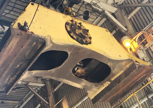 Allis-Chalmers Vibratory 5 Ton Car Shaker (A)