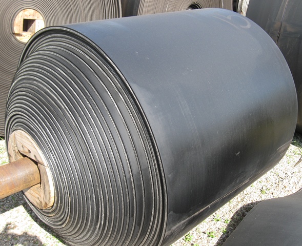 Fabric Conveyor Belt 48 in.  Approx 320 ft.  Roll No. 15