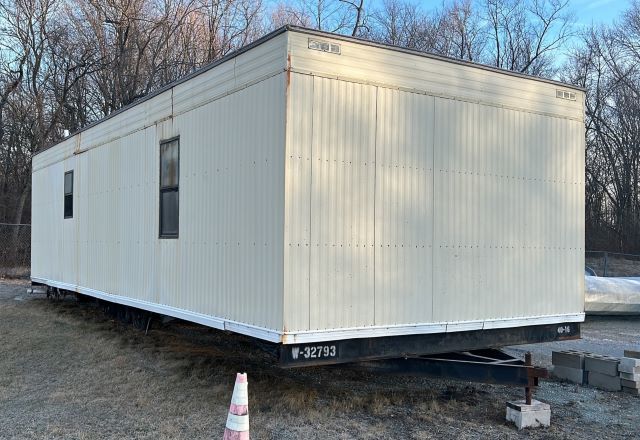 40' Office Trailer