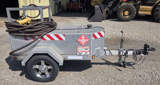 Fuel Trailer w/ 110 Gallon Tank