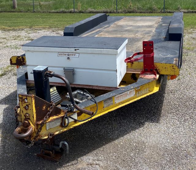 1977 Birmingham / Totem-All Tri-Axle Trailer (920432)