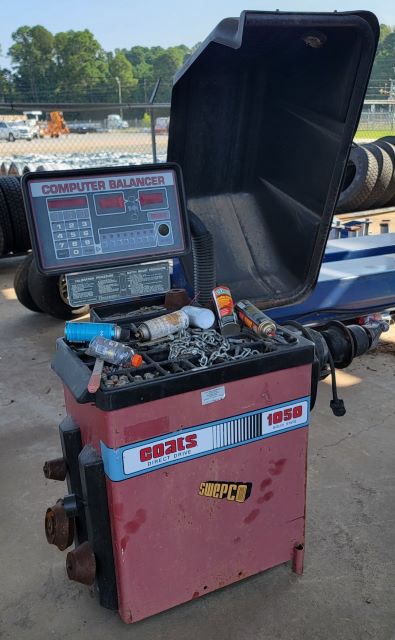 Coats 1050S Tire Balancer