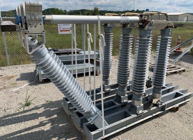 Pascor Atlantic 138kv Vertical Break Switch