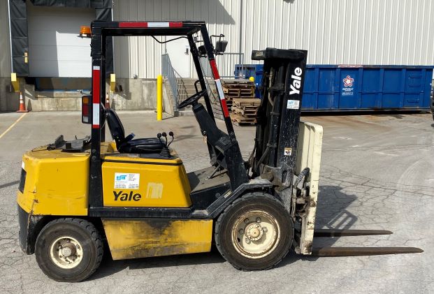 2002 Yale Propane Forklift (950557)