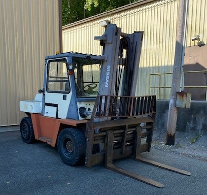 1998 Nissan Forklift (950055)