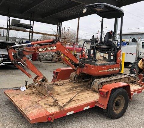 2005 Ditchwitch Mx182 With Trailer (960131 and 911375)