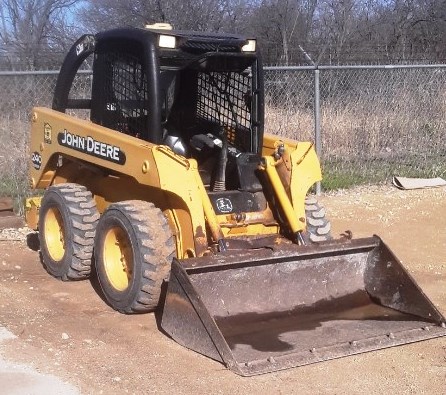 2004 John Deere JD240 Skid Steer w/ Bucket -LOW HOURS (980279)