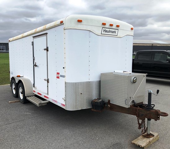 2000 Haulmark Enclosed Cargo Trailer (910614)