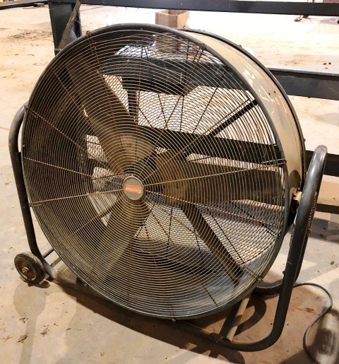 42 Inch Dayton Portable Shop Fan, 115v (Lot 206)