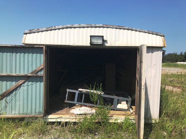 10X20 Portable Building w/ Contents