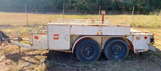 1980 Shopmade Material Trailer (911062)