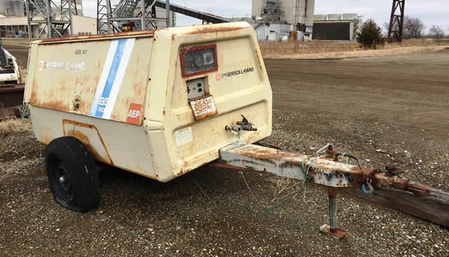 1981 Ingersoll Rand 185 Air Compressor