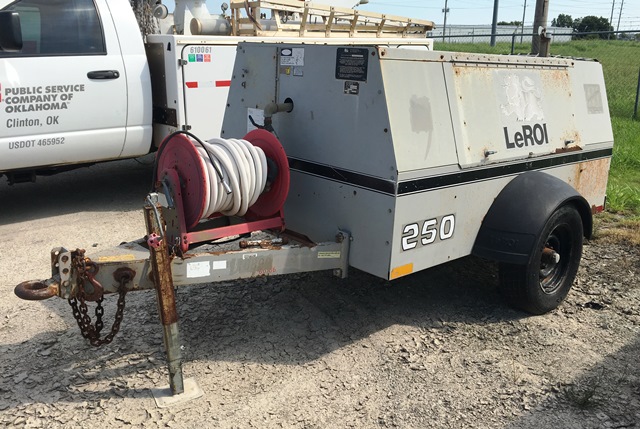 1995 LeRoi Q250DJ-E Air Compressor (910899)