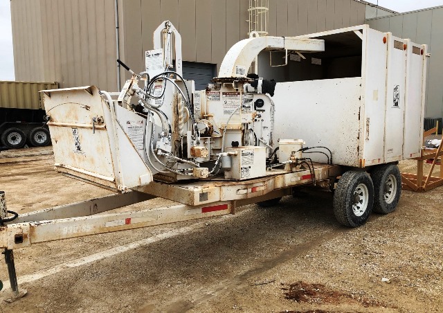 2000 Bandit CB90XP Chipper With Chip Box (990185)