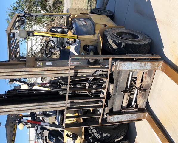 1999 Caterpillar DP35D Forklift (950502)