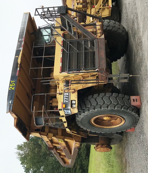 1996 Caterpillar 777D Off-Highway Truck (DH251)