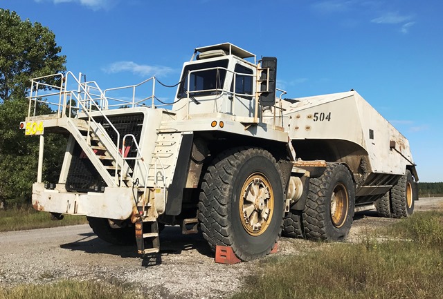 2011 Dart 4120R Bottom Dump Hauler (DH504)