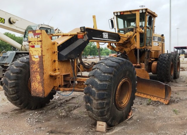 1996 Caterpillar 16H Motor Grader (DH254)