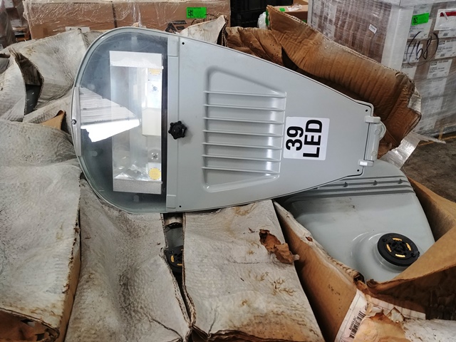 GE Evolve 39W LED Streetlights (Qty 84)