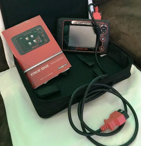 Snap-On EESC332A Ethos Edge Diagnostic Scanner (SN 512818)