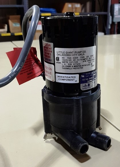 Set of 2 Little Giant Centrifugal Pumps