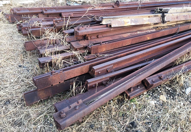 Railroad Track - Lot 1