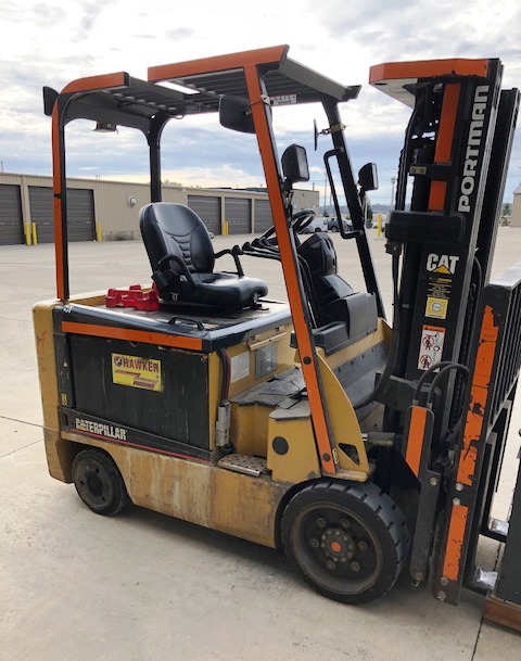 2006 Caterpillar E6000-AC Electric Forklift 6000 Cap (950700)