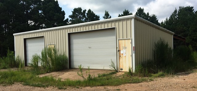 25X50 Metal Building with Lean-To Shed