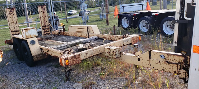 1987 DitchWitch Tandem Axle Equipment Trailer (930086)