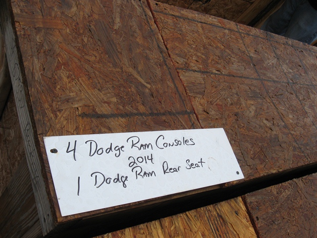 2014 Dodge Ram Consoles 4 & Ram Rear Seat (BXBline41)