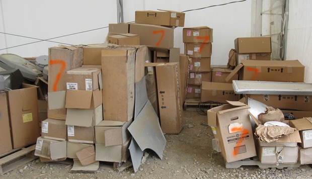 Lighting Fixtures & Accessories (Lot 7)