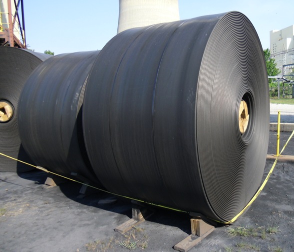 Fabric Conveyor Belt (60 inches, 7 rolls, 6700 feet)