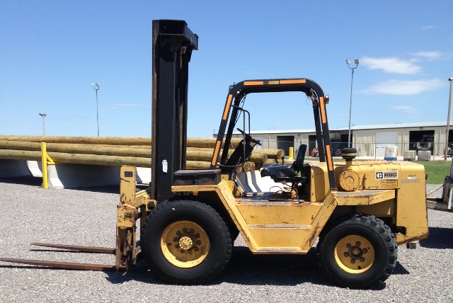 CAT R80 Fork Truck 6000 lbs Capacity (950482)