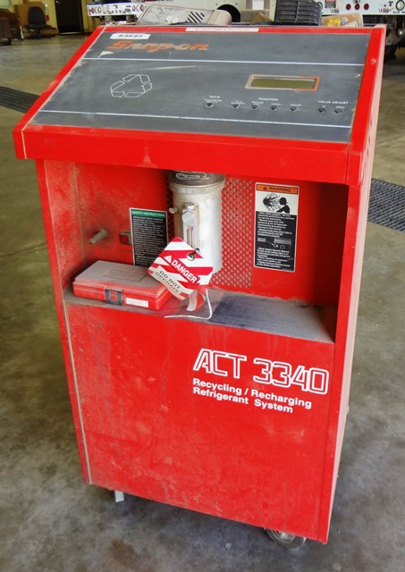 Snap-On ACT 3340 Recycling/Recharging Refrigerant System