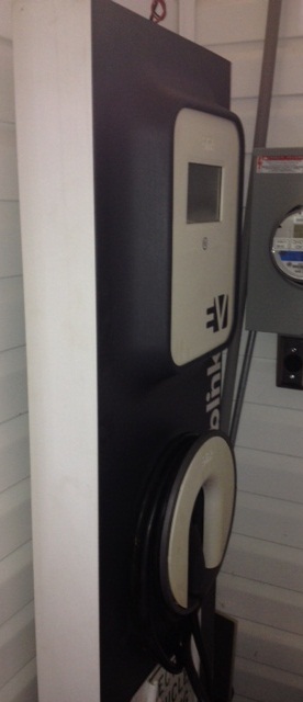 Blink Commercial Pedestal Electric Vehicle Supply Equipment (EVSE) Station 103028