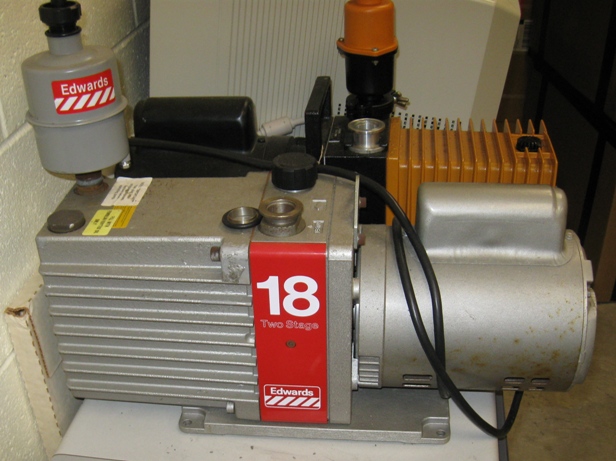 Edwards 18 Vacuum Pump