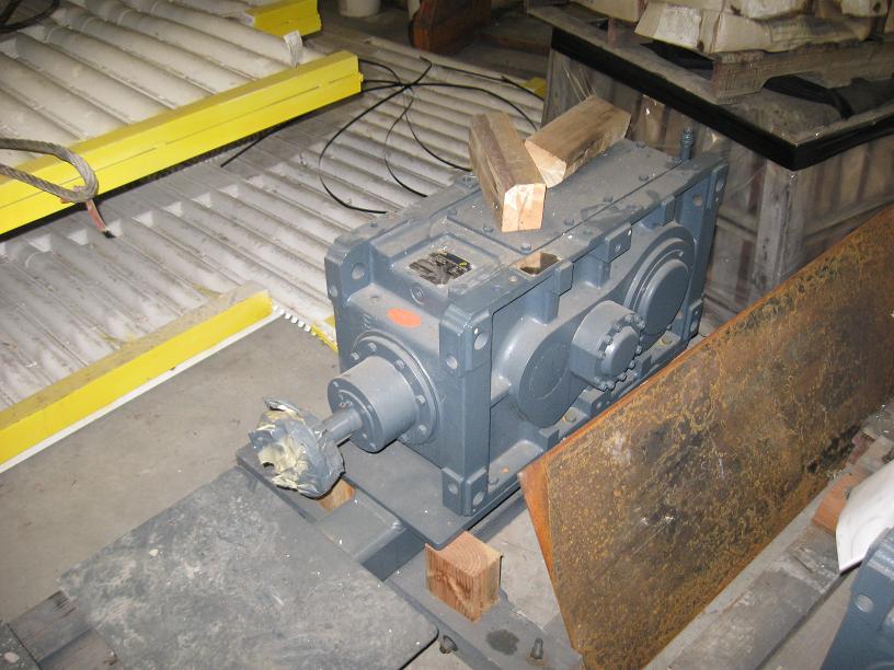 Falk Gear Drives (Ratio: 18.15) Sn: 08-069996