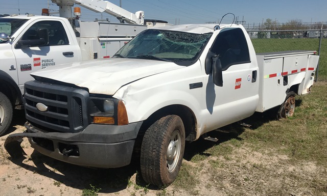 2006 Ford F250 SD XL 2WD - Salvage - (450437)