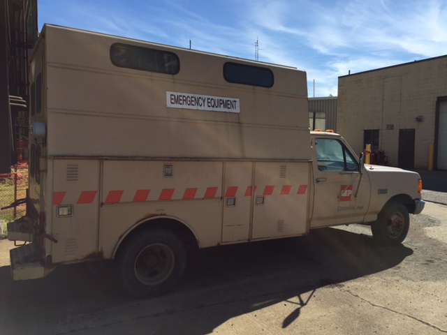 1991 Ford F350 DRW 2WD w/ Tool Body (550097)