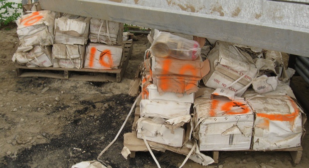 Red White Brass Butterfly Valves (Lot 10)