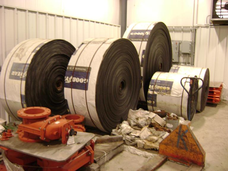 Goodyear Conveyor Belt (36 inches x 560 feet)
