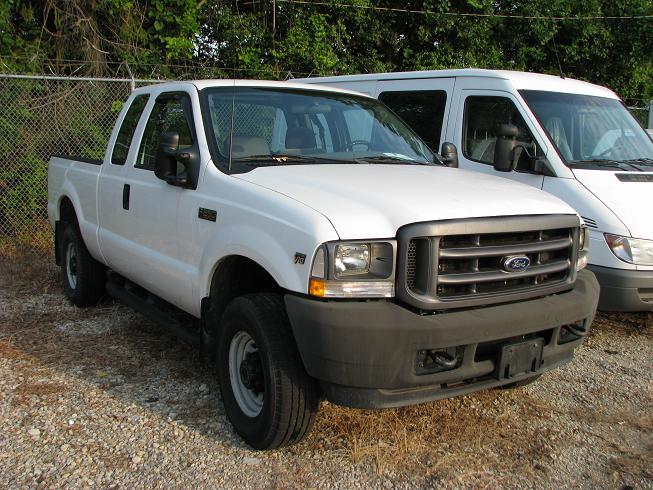 Ford 2003 F-250 SD XL SuperCab  4WD