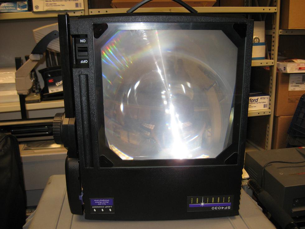 Dukane SF4030 Overhead Projector